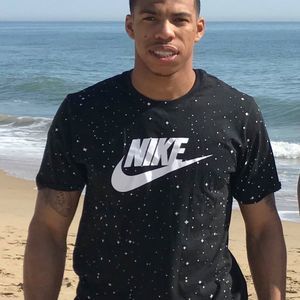 Meet your Posher, Carlos